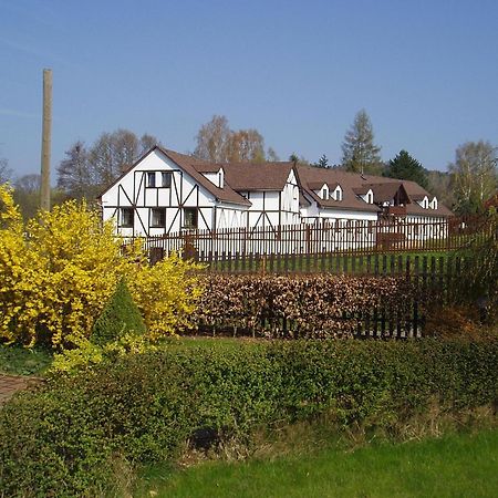 Restaurace A Penzion Ceska Hospoda Heřmanice Extérieur photo