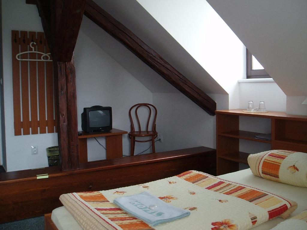 Restaurace A Penzion Ceska Hospoda Heřmanice Chambre photo