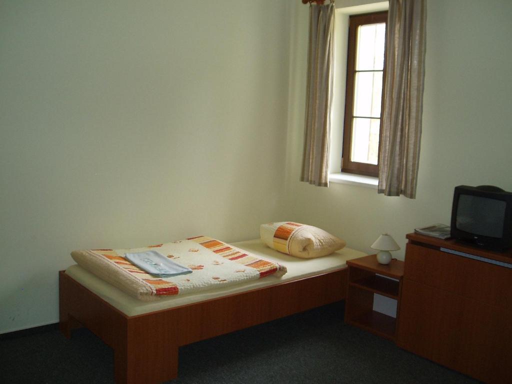 Restaurace A Penzion Ceska Hospoda Heřmanice Chambre photo